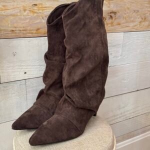 BOTAS ARRUGADAS