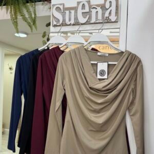 TOP/CAMISETA ELVIRA
